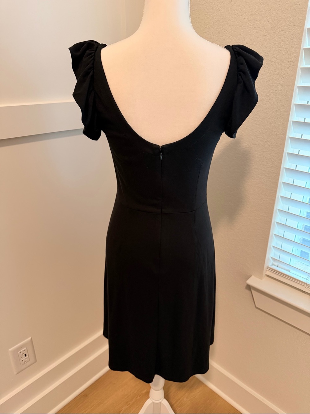LOFT Black Flutter Sleeve Fit & Flare Dress – Size 6 - Picture 4 of 7